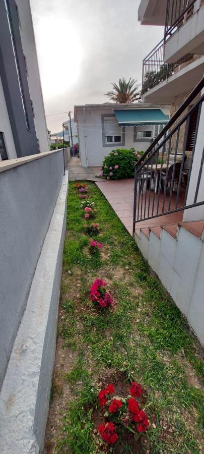Apartments Radulovic Сутоморе Экстерьер фото