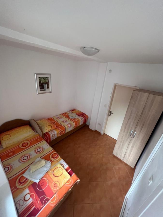 Apartments Radulovic Сутоморе Экстерьер фото