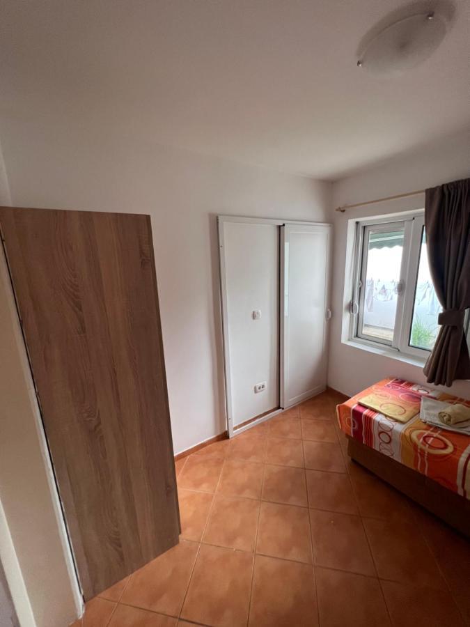 Apartments Radulovic Сутоморе Экстерьер фото