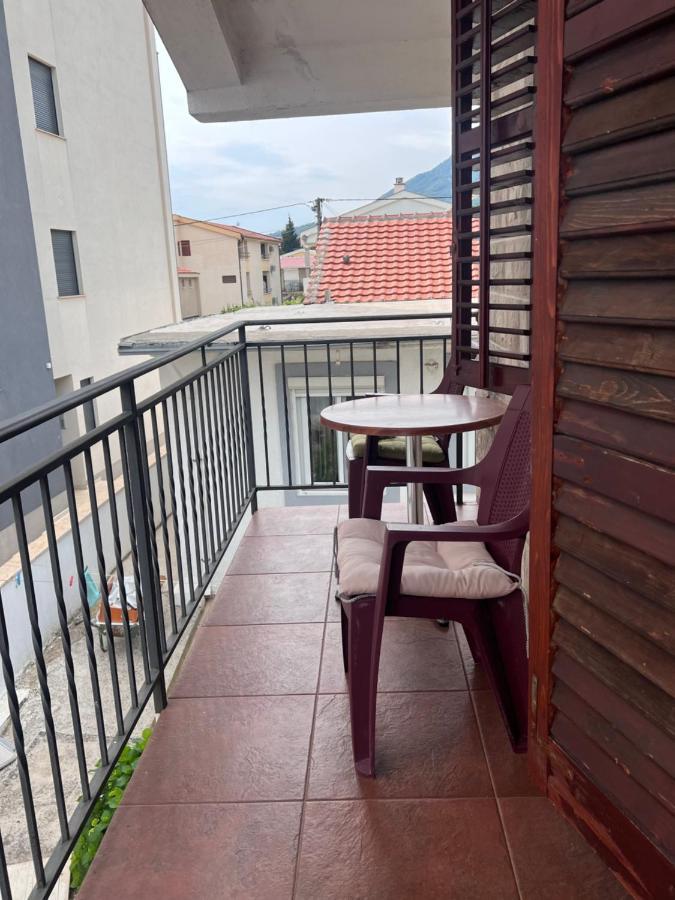 Apartments Radulovic Сутоморе Экстерьер фото